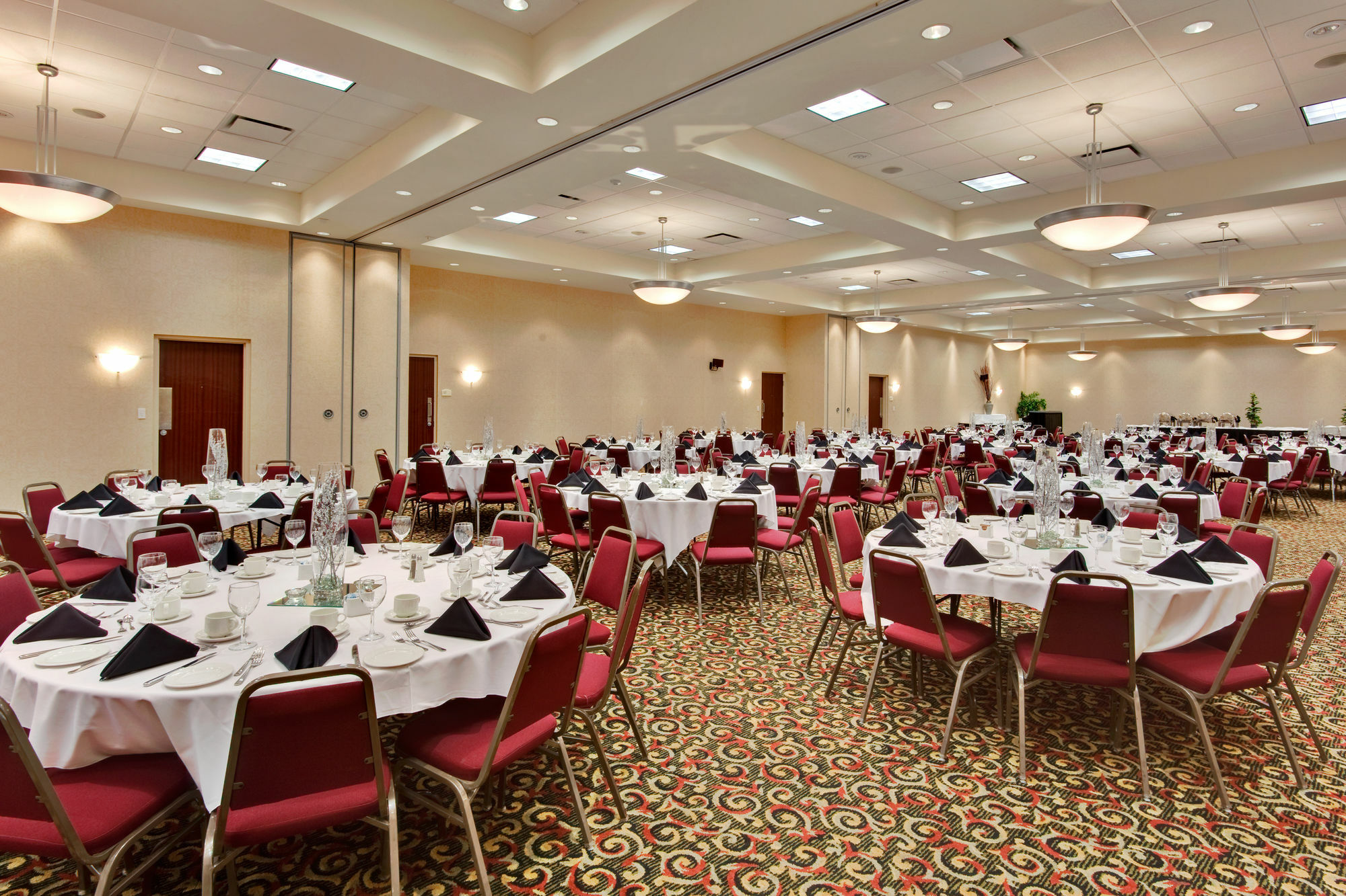 Doubletree By Hilton Kitchener Hotell Exteriör bild